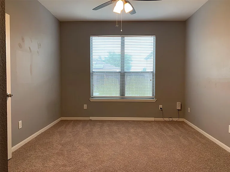 17038 Wilthorne Gardens Ct — Photo 11