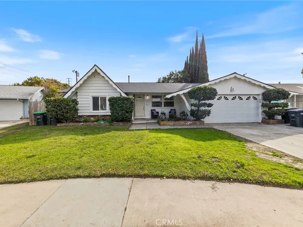 8662 Harriet Ln, Stanton, CA 90680