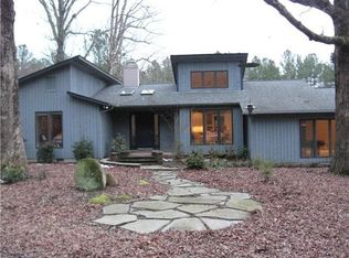 81 Oak Blfs, Pittsboro, NC 27312