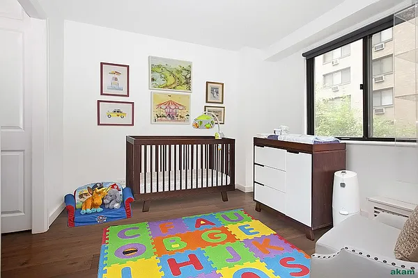 Sold by Akam Sales and Brokerage | media 20