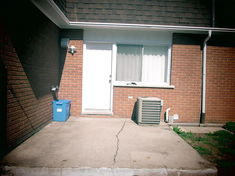 648 Francis Rd — Photo 30