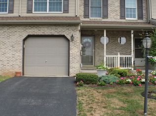 44 Nottingham Dr, Mechanicsburg, PA