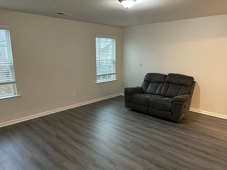 1174 Loggerhead Dr — Photo 9