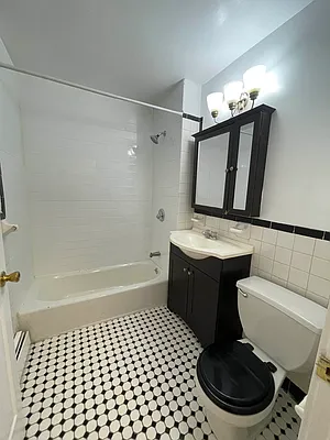 Rented by Voro NYC | media 34