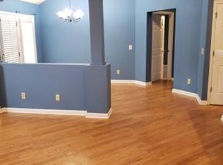 4363 Orchard Park Ct, Stone Mountain, GA 30083