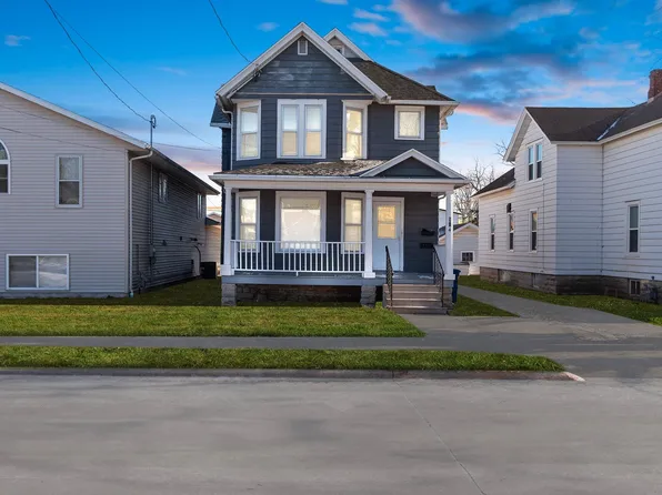 924 Wisconsin St, Oshkosh, WI 54901