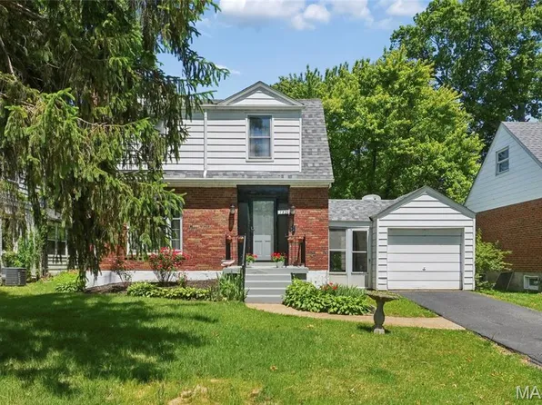 7529 Marillac Dr, Saint Louis, MO 63121