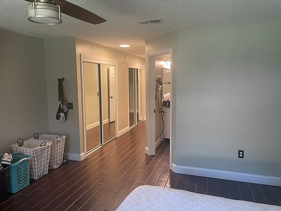 5th image of 4440 Sherwood Forest Dr #4440