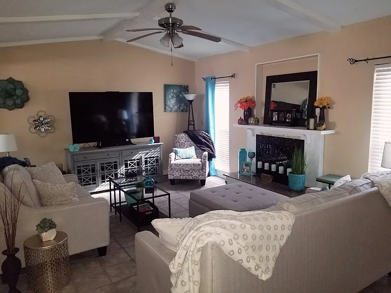 1405 Wind Cave Cir — Photo 7