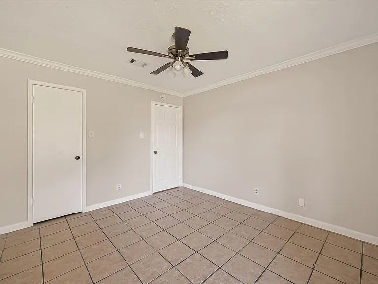 9503 Turtle Log Trl — Photo 16