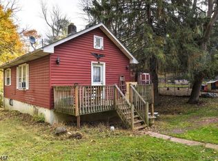 640 Old York Rd, Neshanic Station, NJ 08853