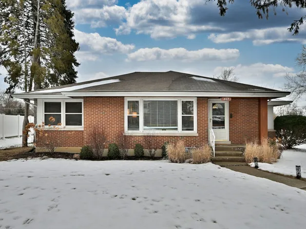 467 W Avery St, Elmhurst, IL 60126