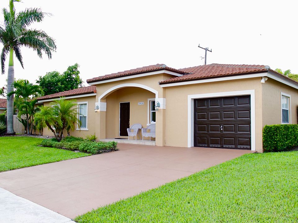 1st image of 19120 SW 102nd Ct