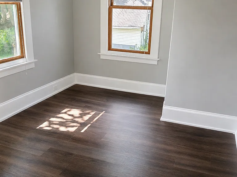 54 Sheehan Ave — Photo 7