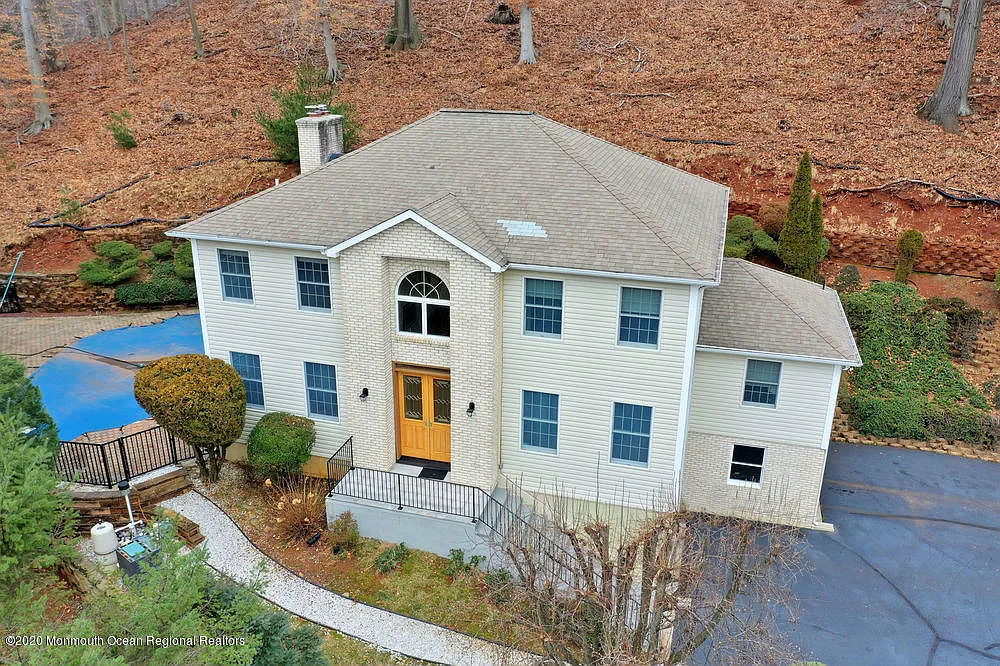 5 Galewood Dr photo 1