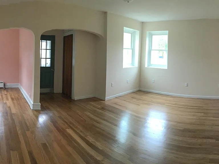 66 Park St — Photo 14
