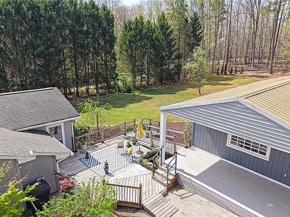 5th image of 5263 Slater Rd