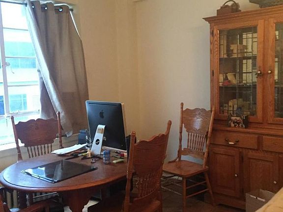 5th image of 140 E 40th St APT 10C