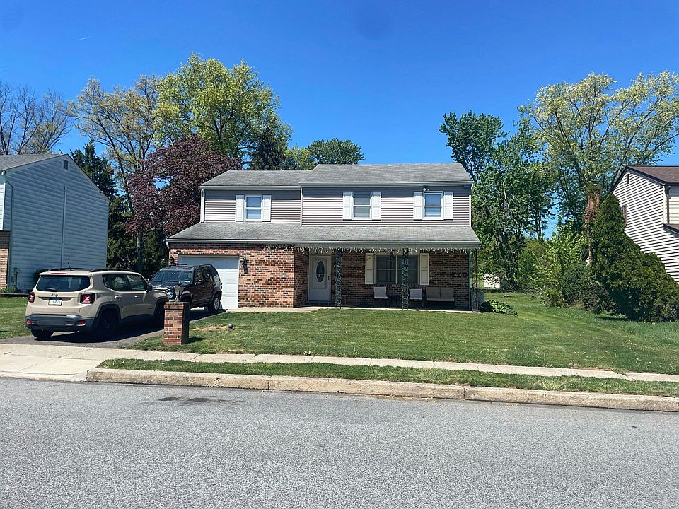 1st image of 221 Colonial Ave