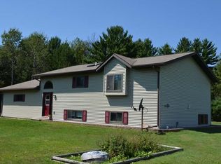 N9334 Meadows Edge Dr, Tomahawk, WI 54487