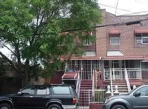 1st image of 699 E 94th St