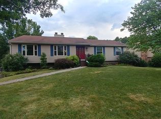 3265 Carriage Ln, Lexington, KY 40517