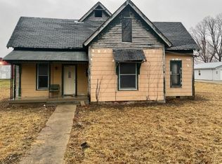 4702 W Crown St, Crawfordsville, IN 47933