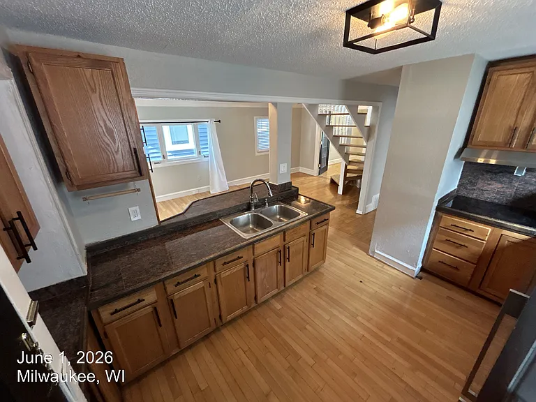 3215 N Bartlett Ave #A — Photo 4