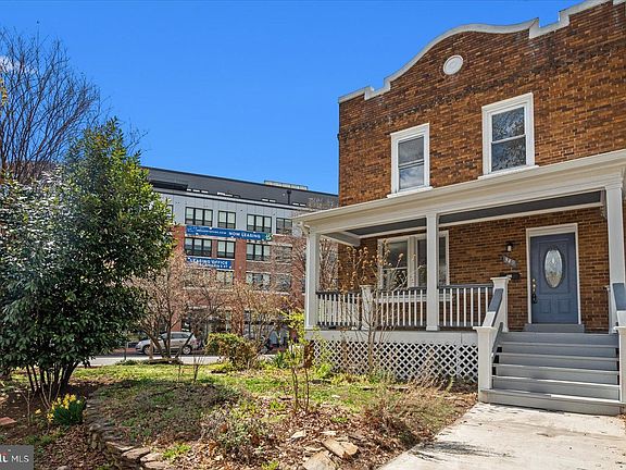 2nd image of 349 Kentucky Ave SE