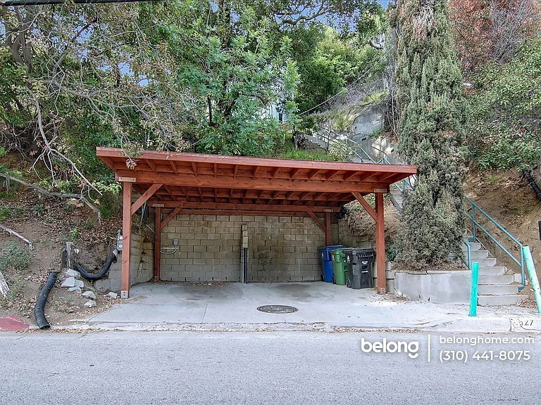 8527 Wonderland Ave — Photo 57