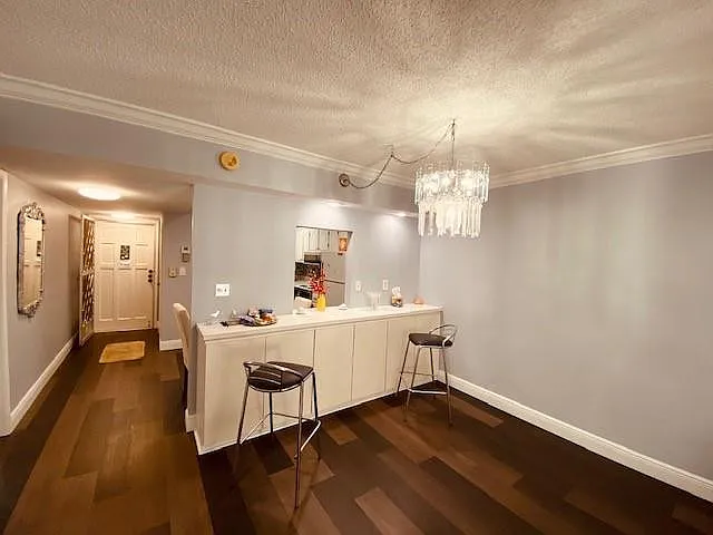 2 bed, 2.0 bath, 1170 sqft, $1,800 — Photo 2