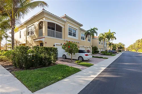 23550 Alamanda Dr Photo 1