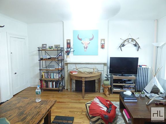 3rd image of 241 Dean St APT 2
