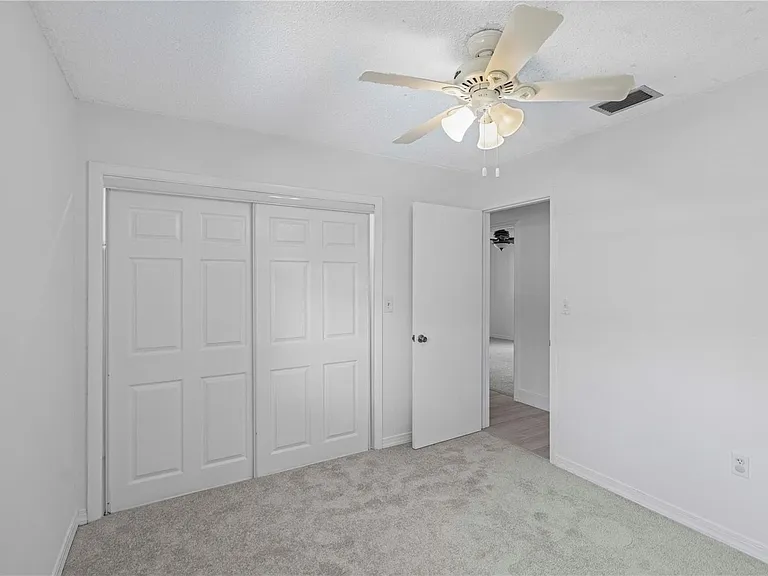 16900 SW 62nd St — Photo 41