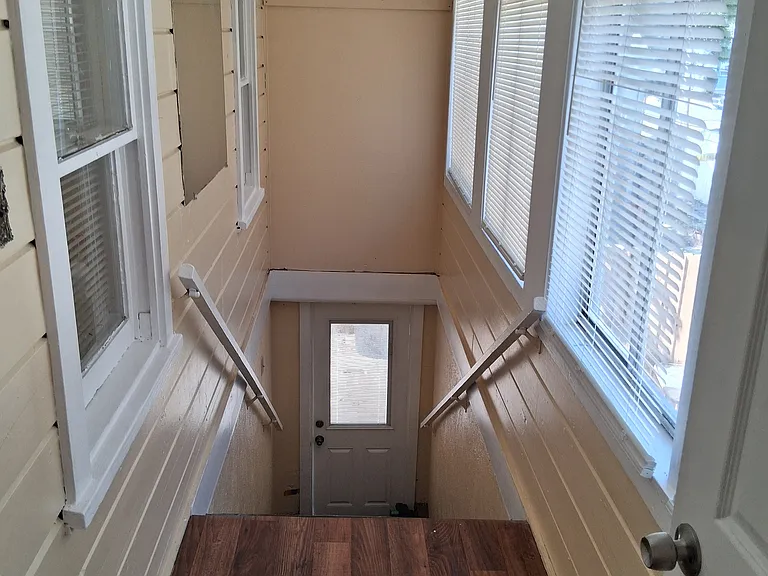 4461 Haines Rd N #4 — Photo 10