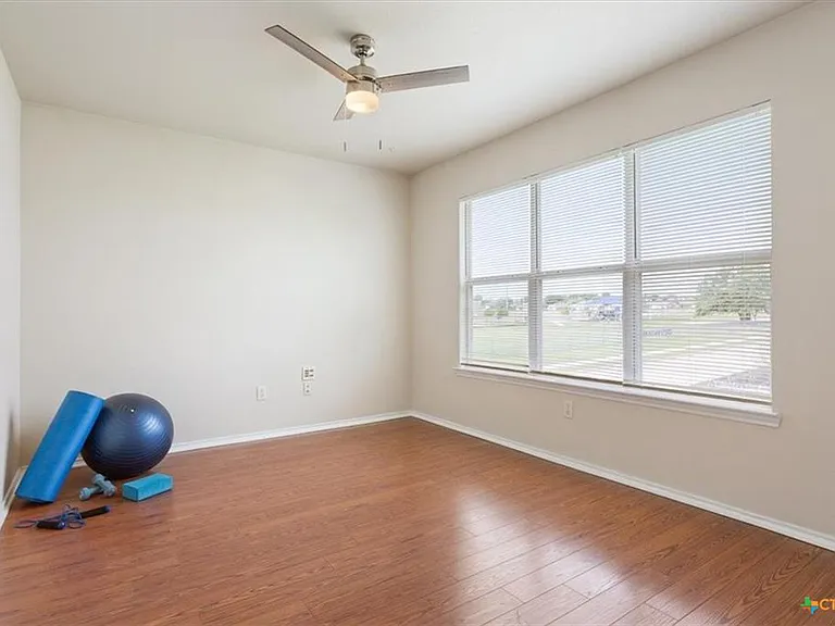 701 Prospector Trl — Photo 30