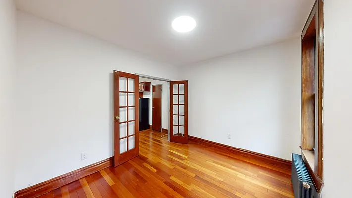 Rented by Bond New York | media 8