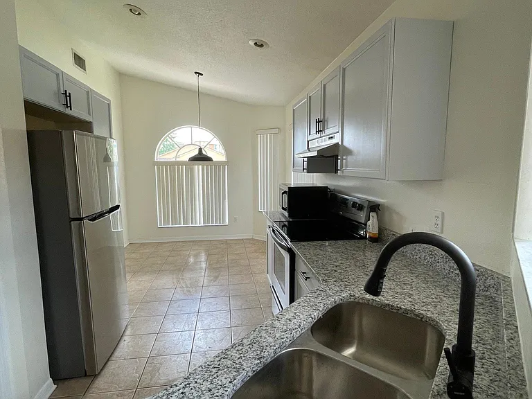 132 Burnsed Pl — Photo 13