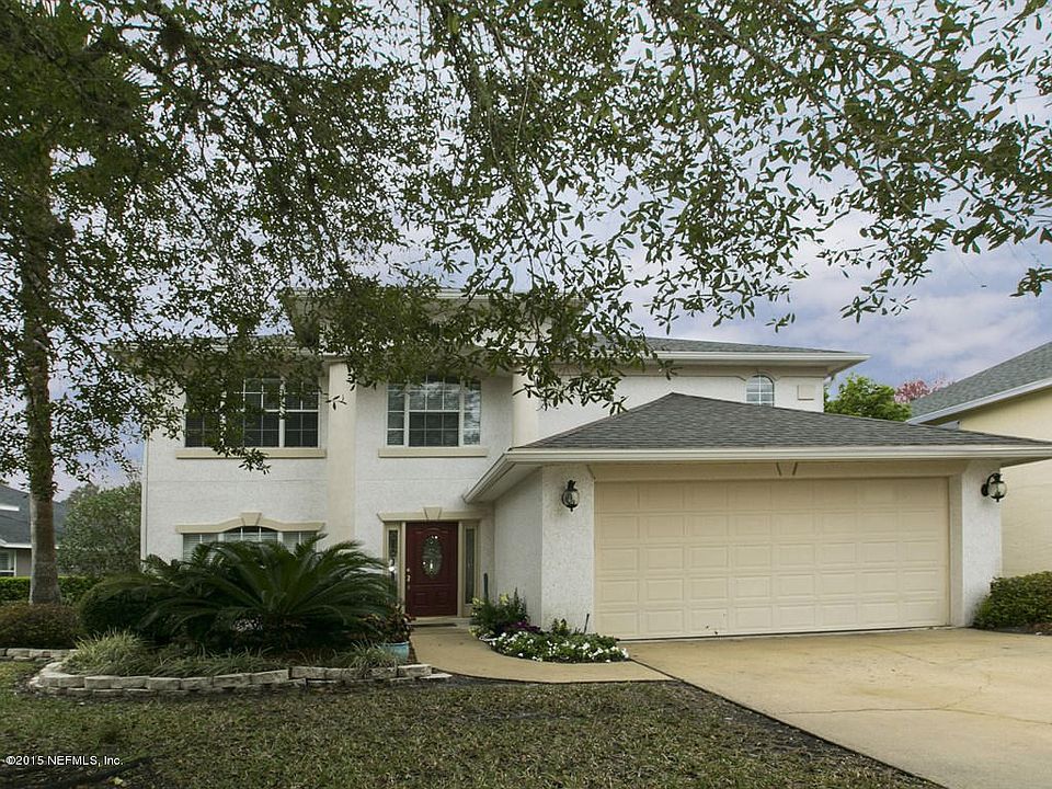 1st image of 605 Lake Stone Cir