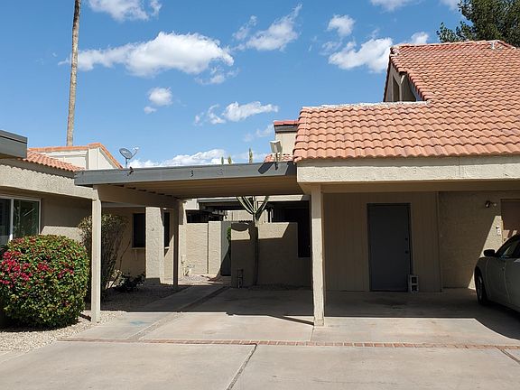 2nd image of 2416 W Caribbean Ln