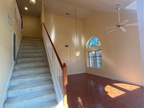 3rd image of 8712 Escabosa Dr