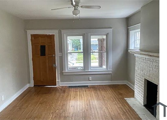 3rd image of 116 N Longworth Ave