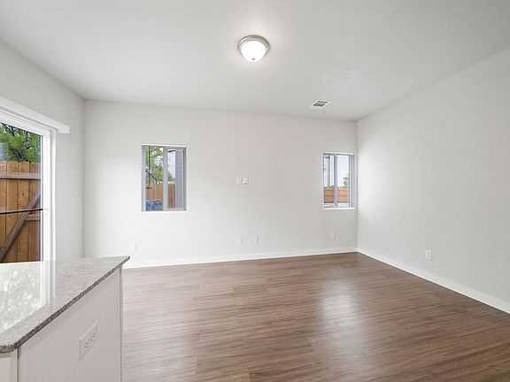 5th image of 6407 Marcum Dr #101