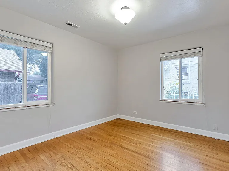 2822 W 38th Ave — Photo 4