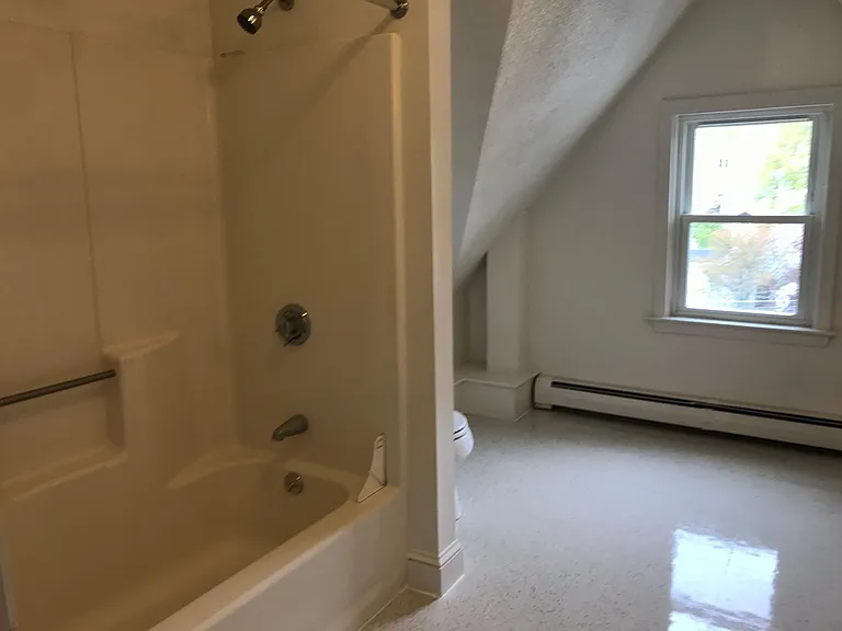 17 Park St — Photo 6