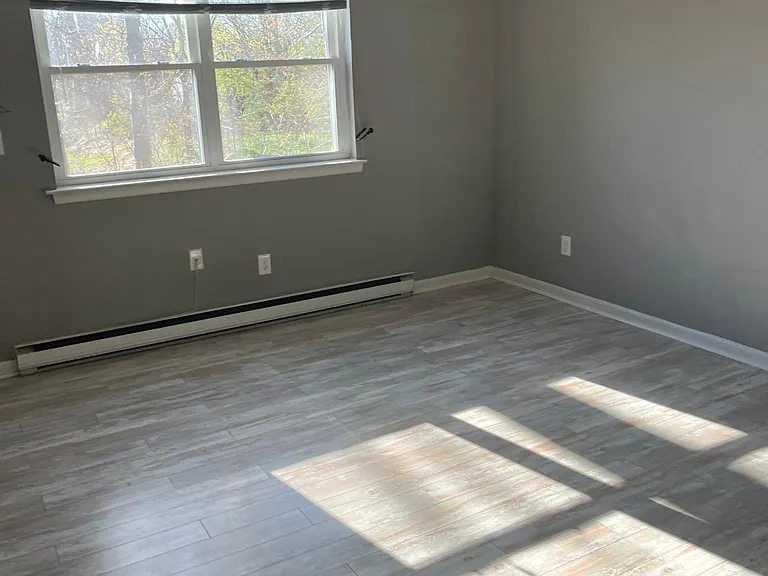 1095 Old Colony Rd #10B — Photo 7