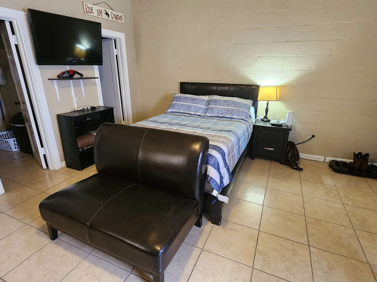 1 bed, 2500 sqft, $4,600 — Photo 4