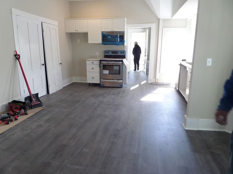Open concept LR