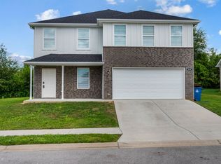 309 Summit Creek Dr, Elizabethtown, KY 42701