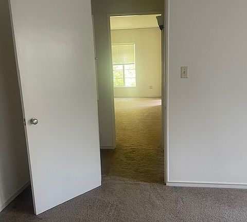 5th image of 1630 N St APT 5